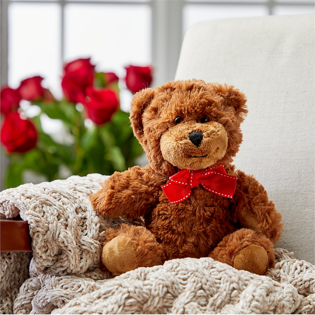 Romantic Long Stem Red Rose Bouquet Bundles – Fleurs.ca, Quebec PQ