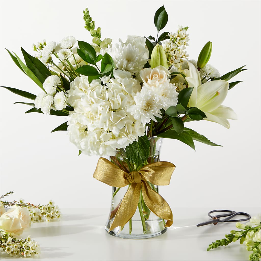 New Beginnings – A Florist Original – Fleurs.ca, Quebec PQ