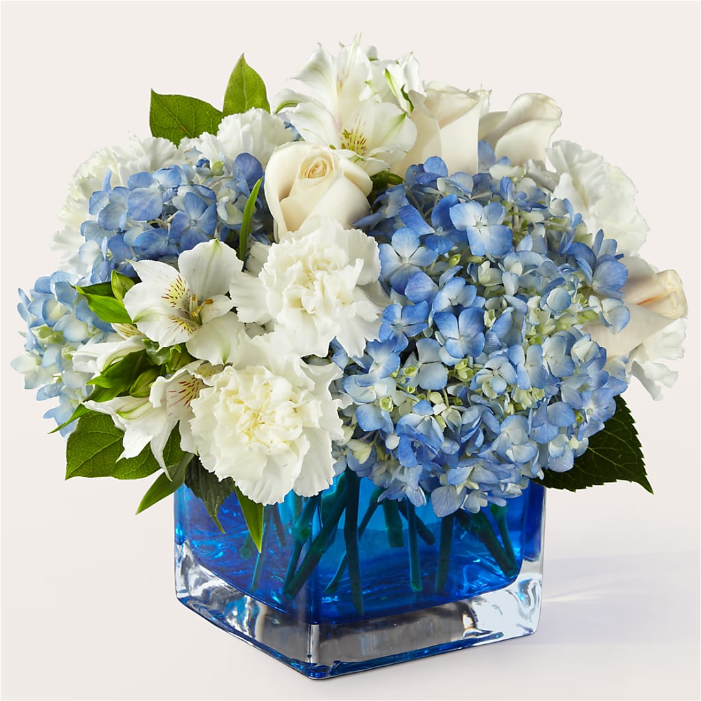 Soothing Waters Bouquet – Fleurs.ca, Quebec PQ