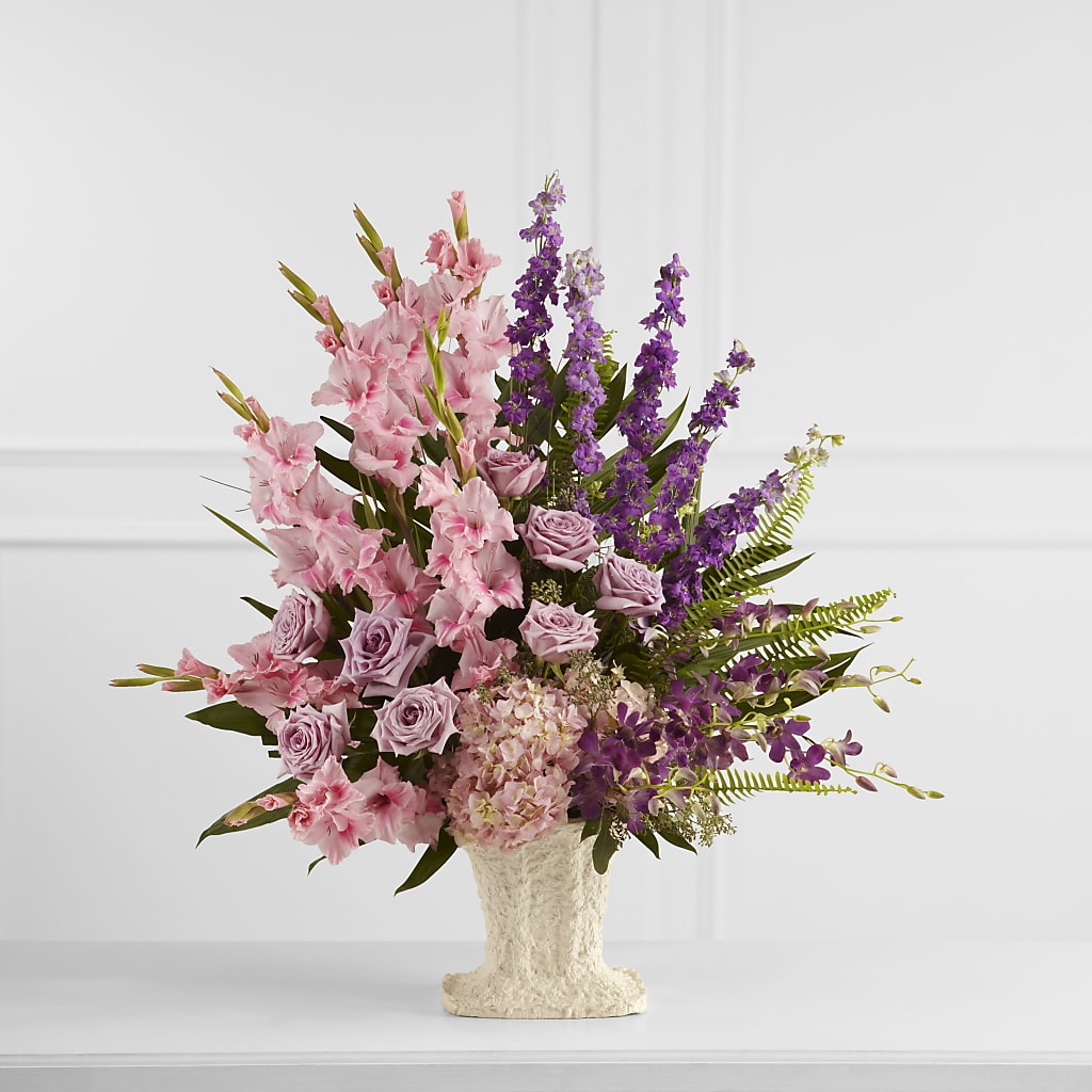 Flowing Garden Arrangement – Fleurs.ca, Quebec PQ