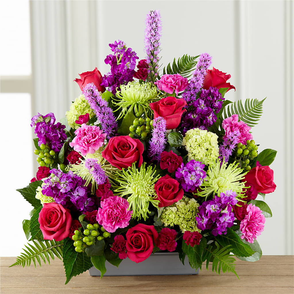 Warm Embrace Arrangement – Fleurs.ca, Quebec PQ