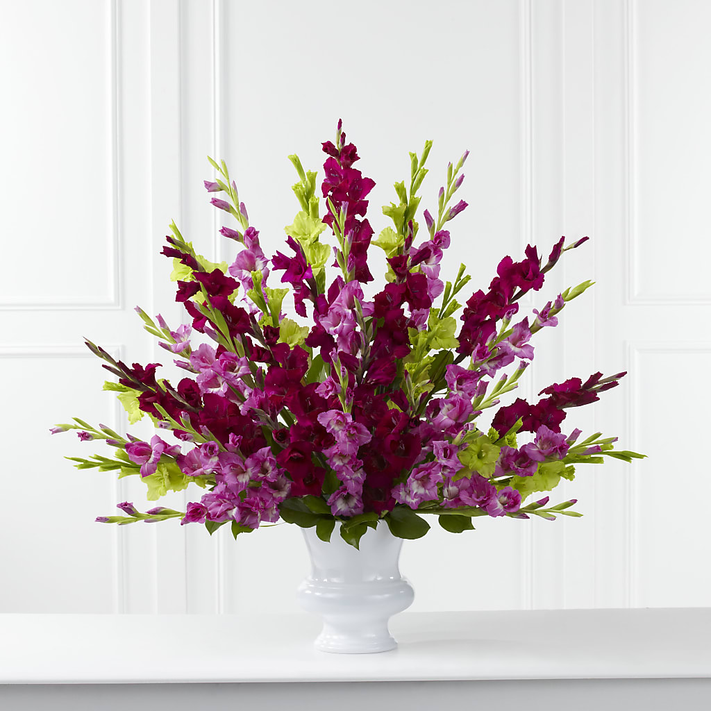 Solemn Offering Arrangement – Fleurs.ca, Quebec PQ