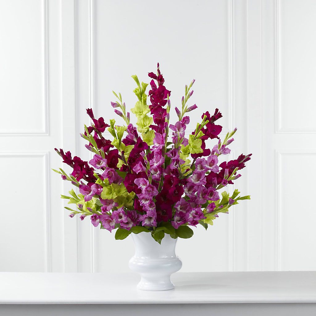 Solemn Offering Arrangement – Fleurs.ca, Quebec PQ