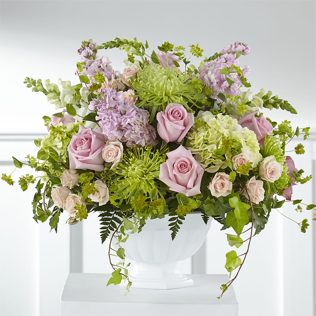 Radiant Embrace Arrangement – Fleurs.ca, Quebec PQ