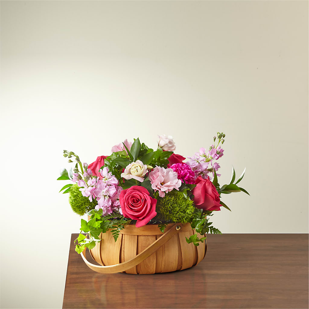 Radiance in Bloom Basket – Fleurs.ca, Quebec PQ