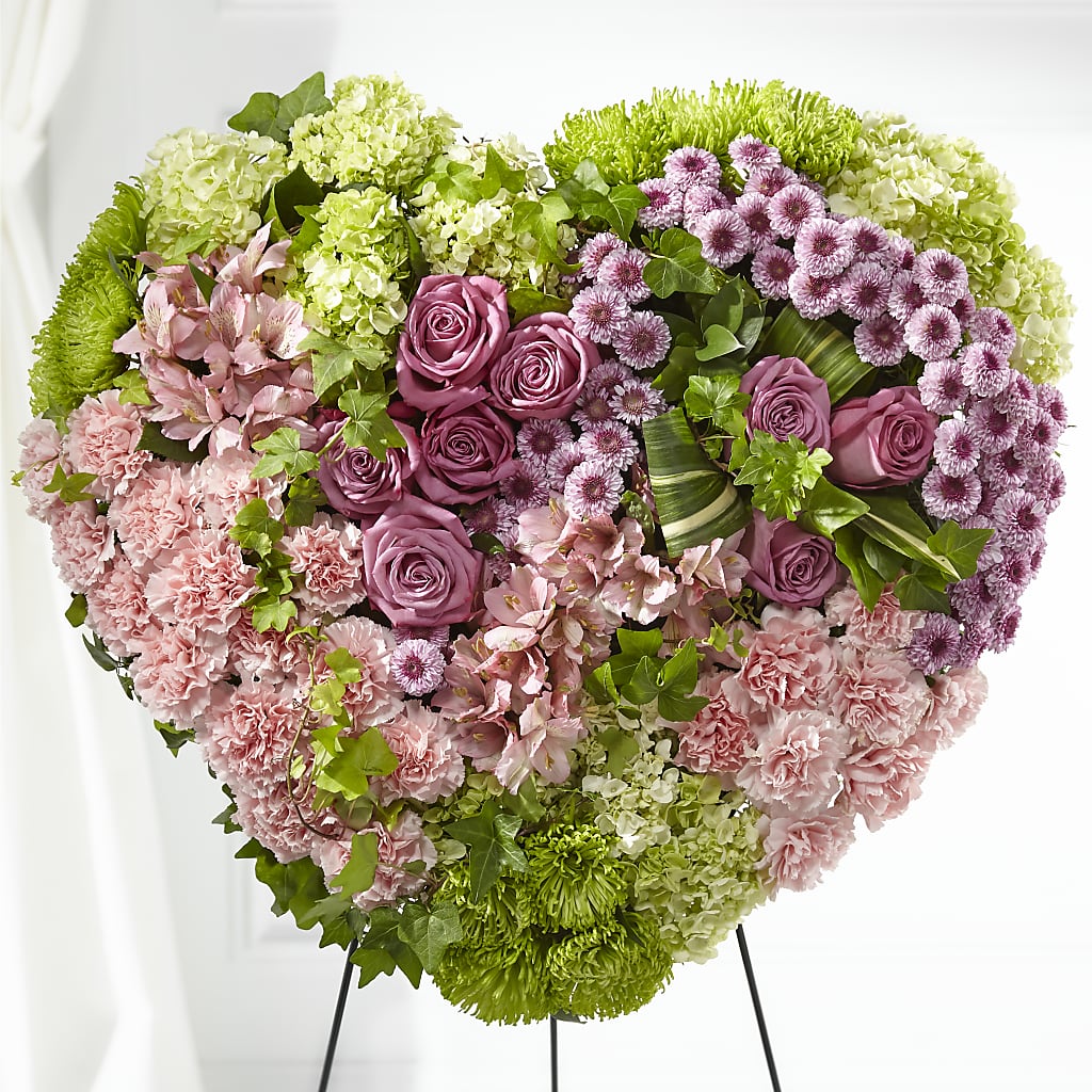 Heartwarming Standing Heart – Fleurs.ca, Quebec PQ