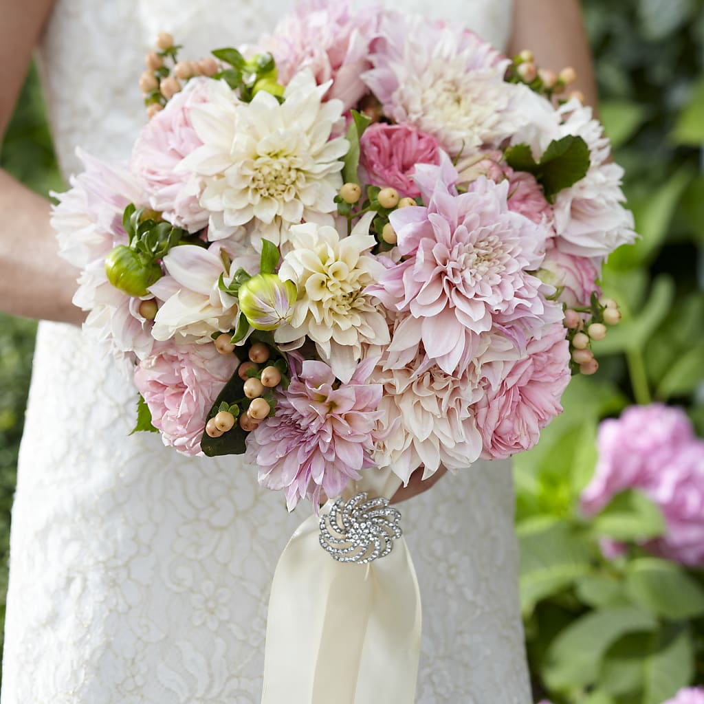Heart's Promise Bouquet – Fleurs.ca, Quebec PQ