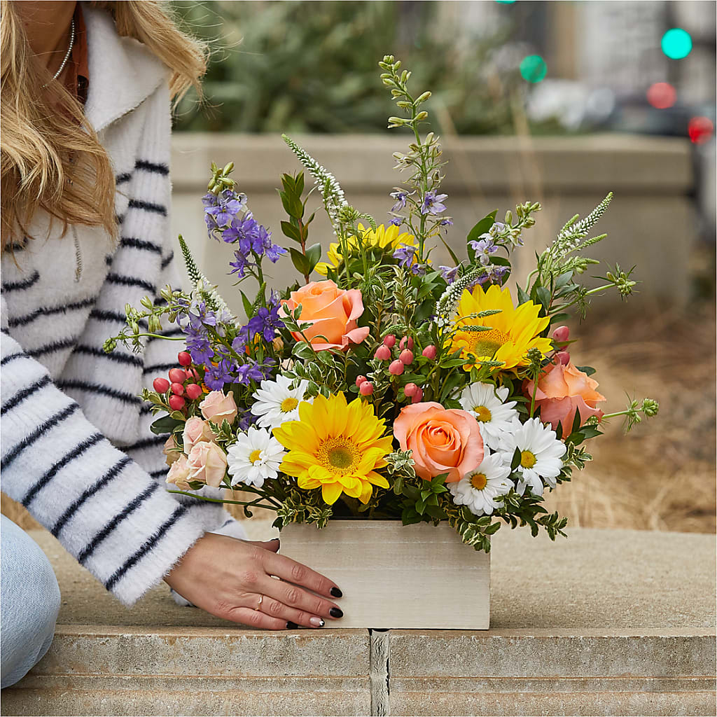 The Good Life Bouquet –  Fleurs.ca, Quebec PQ