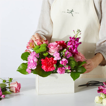 Sweetberry Box – A Florist Original –  Fleurs.ca, Quebec PQ