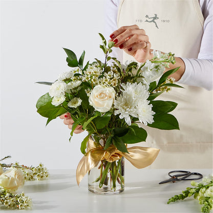 New Beginnings – A Florist Original –  Fleurs.ca, Quebec PQ