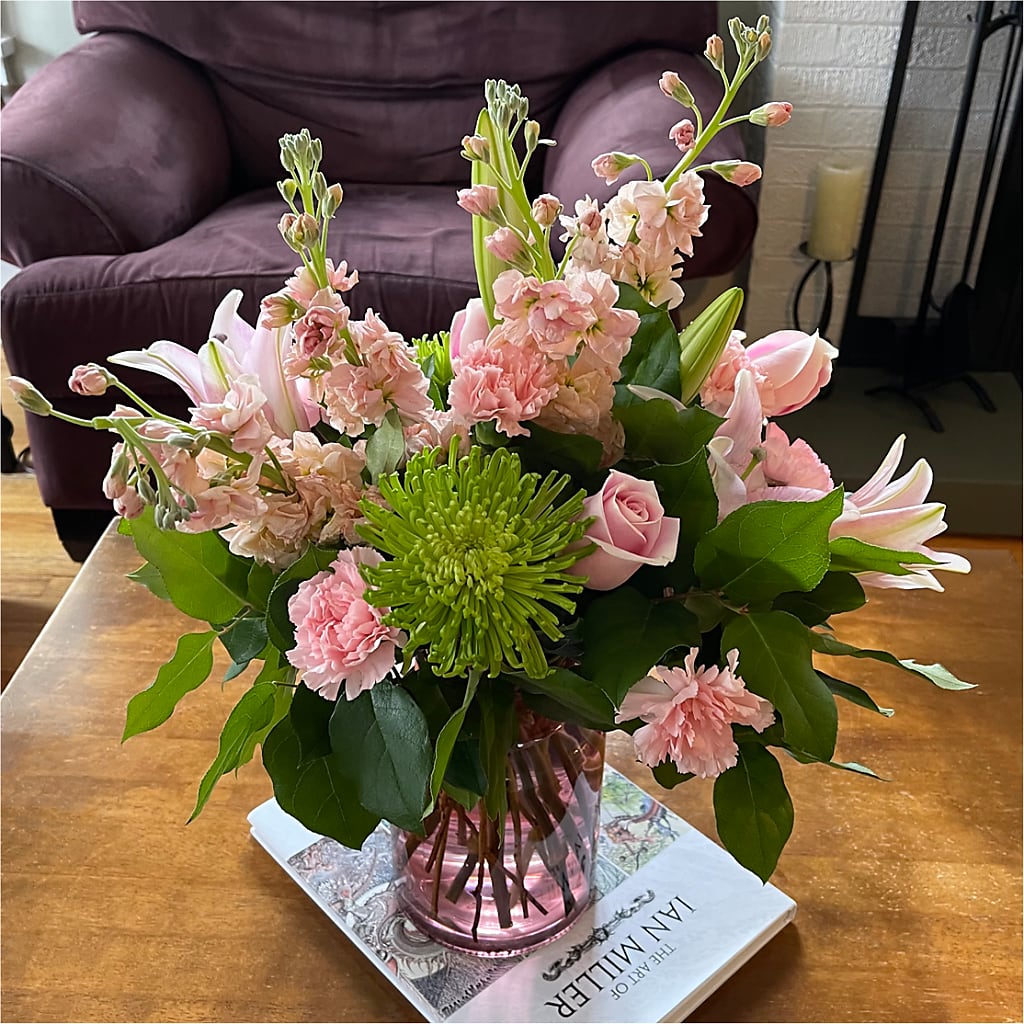 Pretty in Pink Bouquet –  Fleurs.ca, Quebec PQ