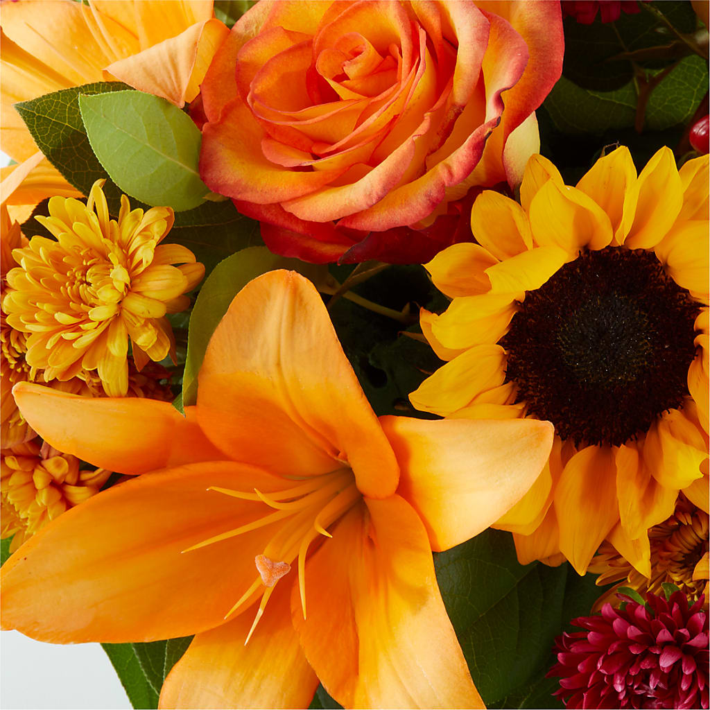 Grateful Centerpiece –  Fleurs.ca, Quebec PQ