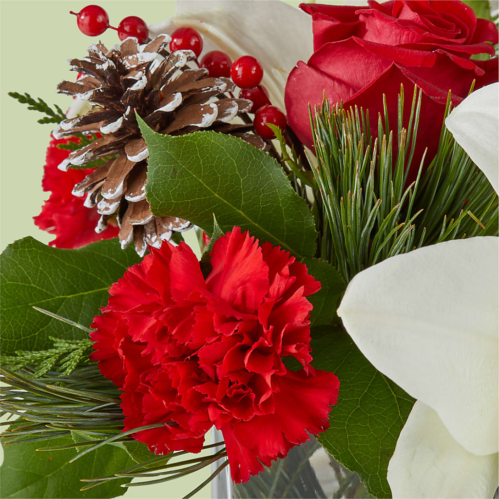 Glistening Icicles Bouquet –  Fleurs.ca, Quebec PQ