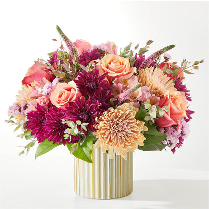 Berry Cobbler Bouquet with Ivory Vase –  Fleurs.ca, Quebec PQ