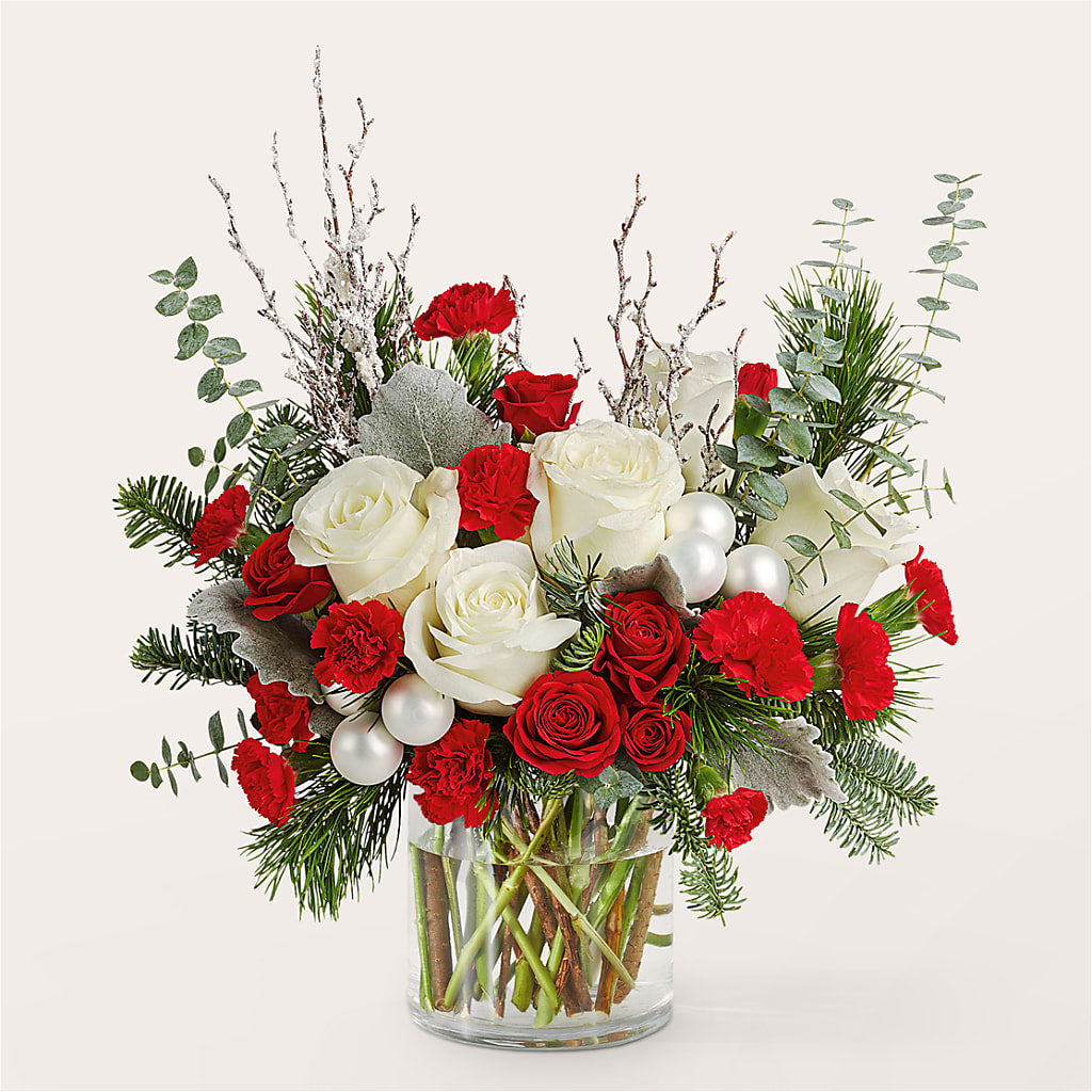 Trimming the Tree Bouquet –  Fleurs.ca, Quebec PQ